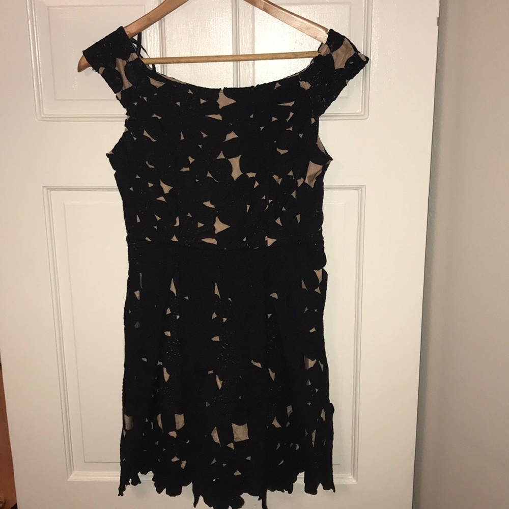 Black and Tan lace dress S